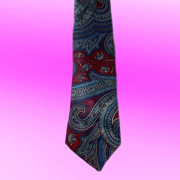 André Valetino Vintage Tie Red & Blue Silk Ornate Paisley Necktie - Picture 8 of 14